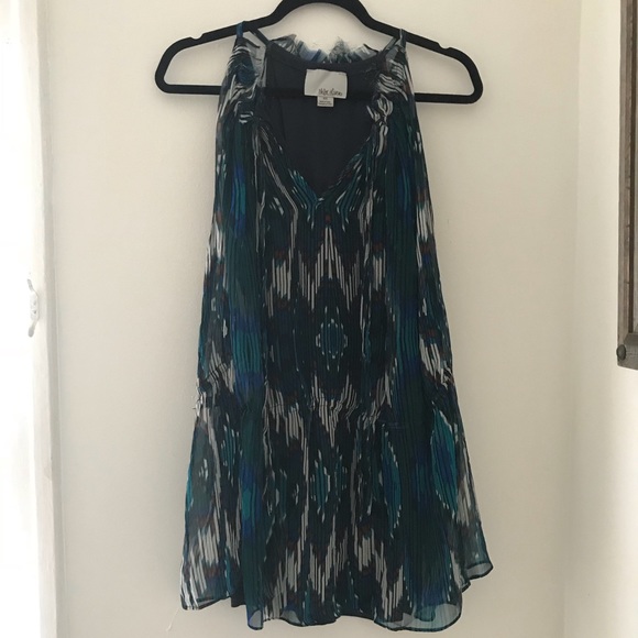 Chloe Oliver Dress - Picture 5 of 7